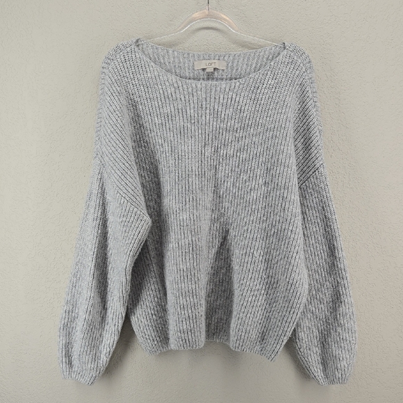 LOFT Sweaters - LOFT Heather Light Gray Ribbed Scoopneck Balloon Sleeve Sweater Size XL